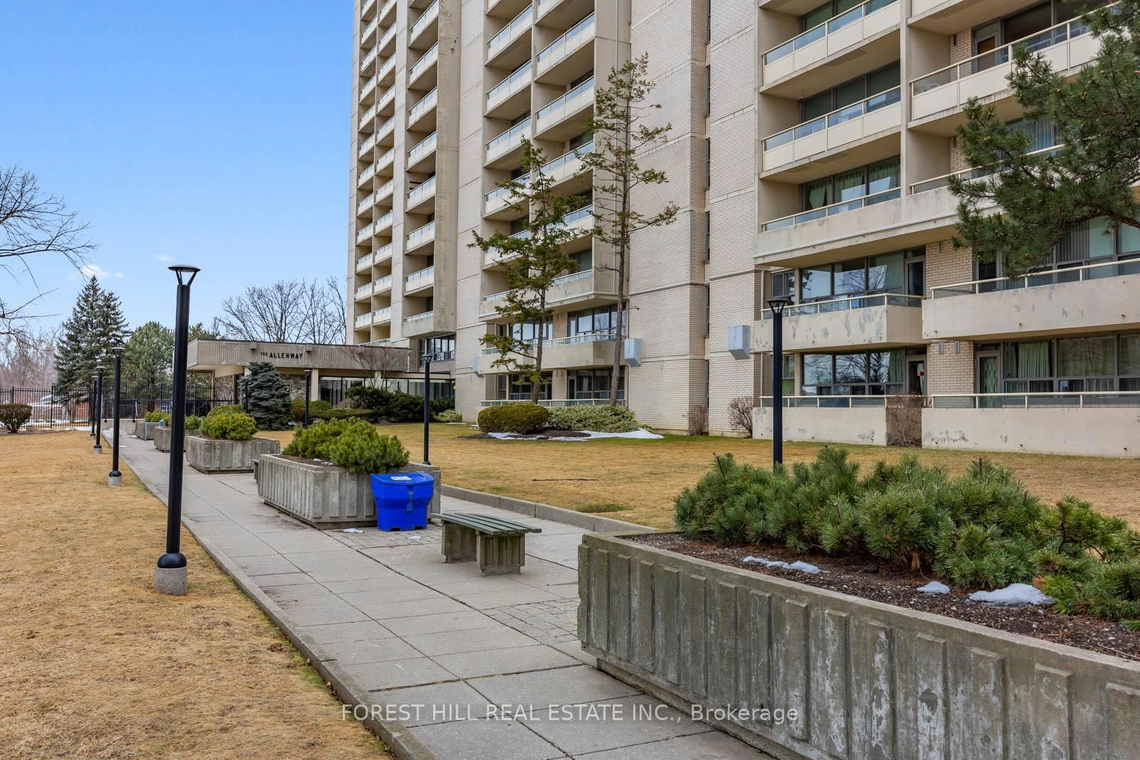 Condo for sale at 915-360 Ridelle Avenue, Toronto, Briar Hill-Belgravia, M6B 1K1 - MLS: W12000247