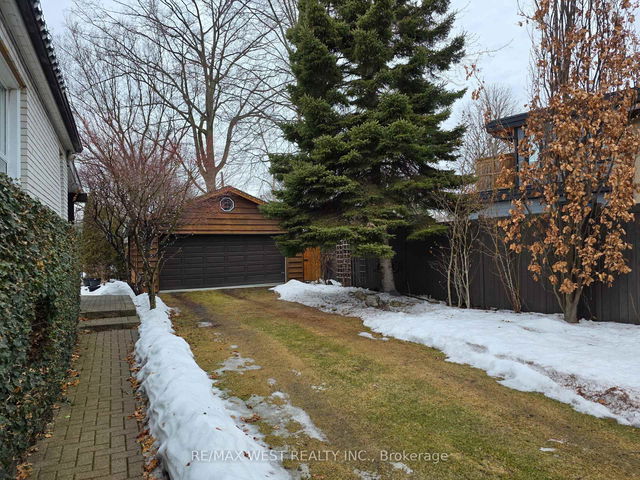 239 Angelene Street