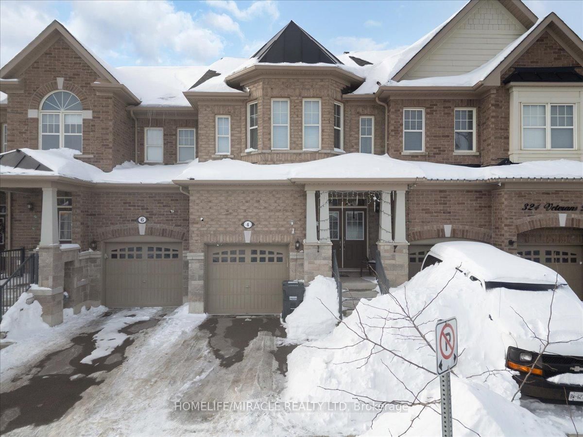 Townhouse for sale at 4 Hogan Manor Drive, Brampton, Northwest Brampton, L7A 4V4 - MLS: W12000780