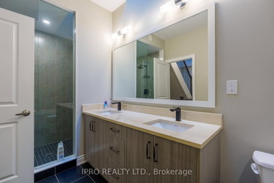 50 Lunar Mississauga,ON L5M 2R4 — Photo 16