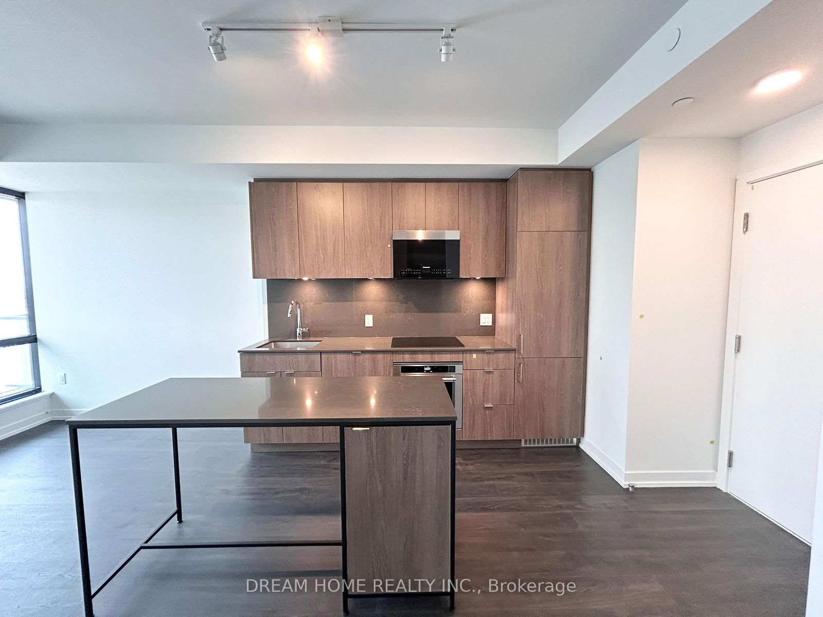 Condo leased at 713-251 Masonry Way, Mississauga, Port Credit, L5H 0B3 - MLS: W12000935