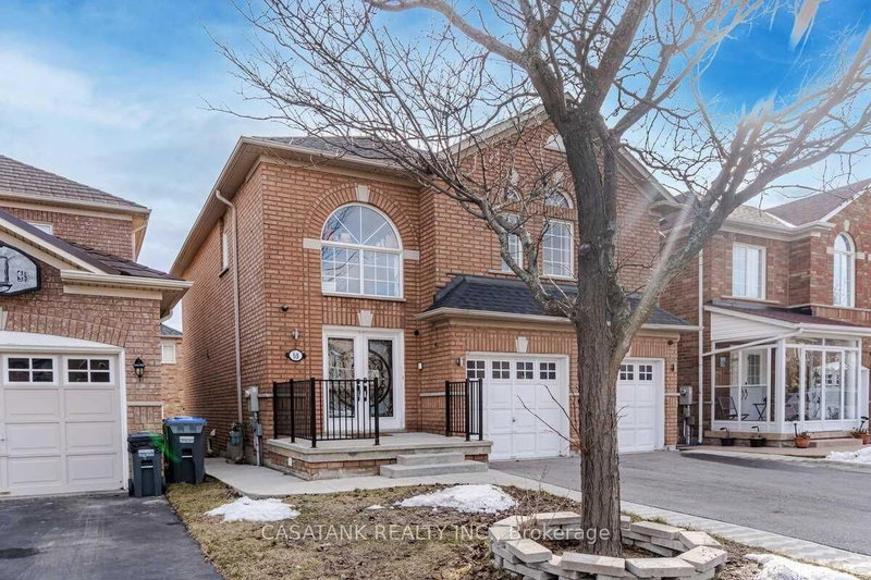 59 Lormel Gate, Brampton, L7A 2R6 | Image 2