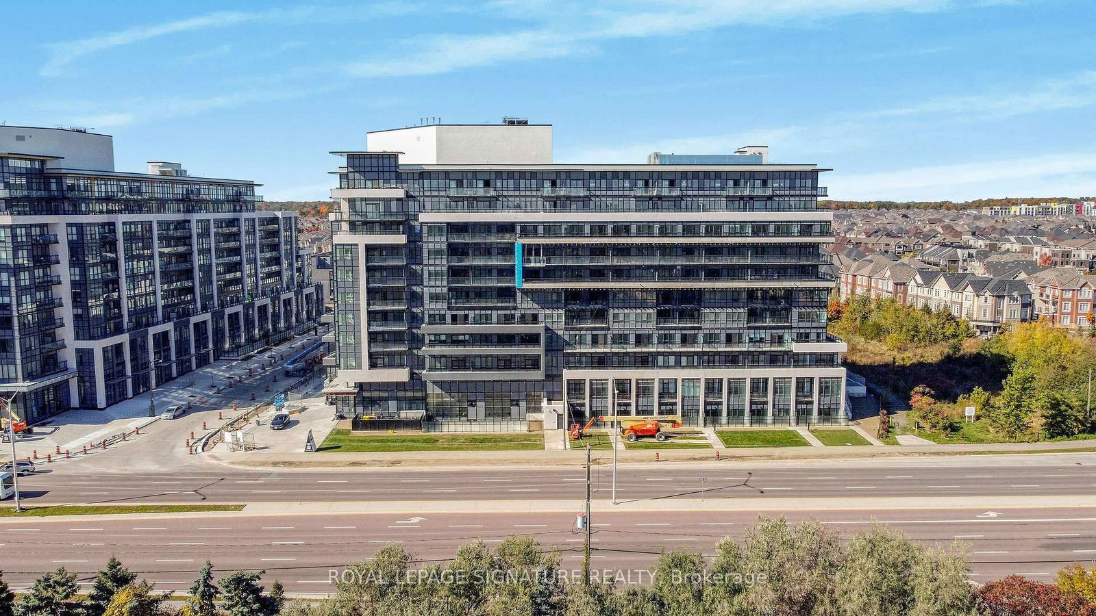 Condo for lease at 518-395 Dundas Street, Oakville, Rural Oakville, L6M 5R8 - MLS: W12001336