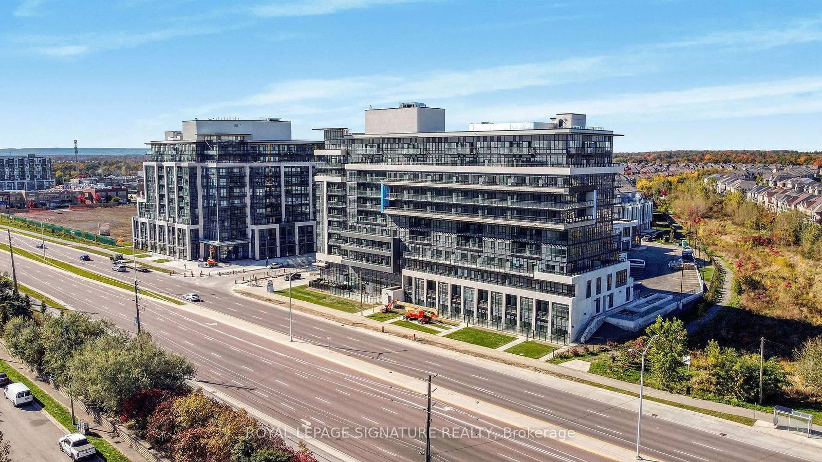 Condo for lease at 518-395 Dundas Street, Oakville, GO Glenorchy, L6M 5R8 - MLS: W12001336