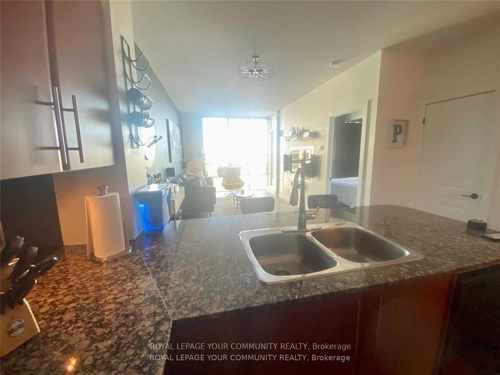 Condo for lease at 1603-3515 Kariya Drive, Mississauga, City Centre, L5B 0C1 - MLS: W12001427