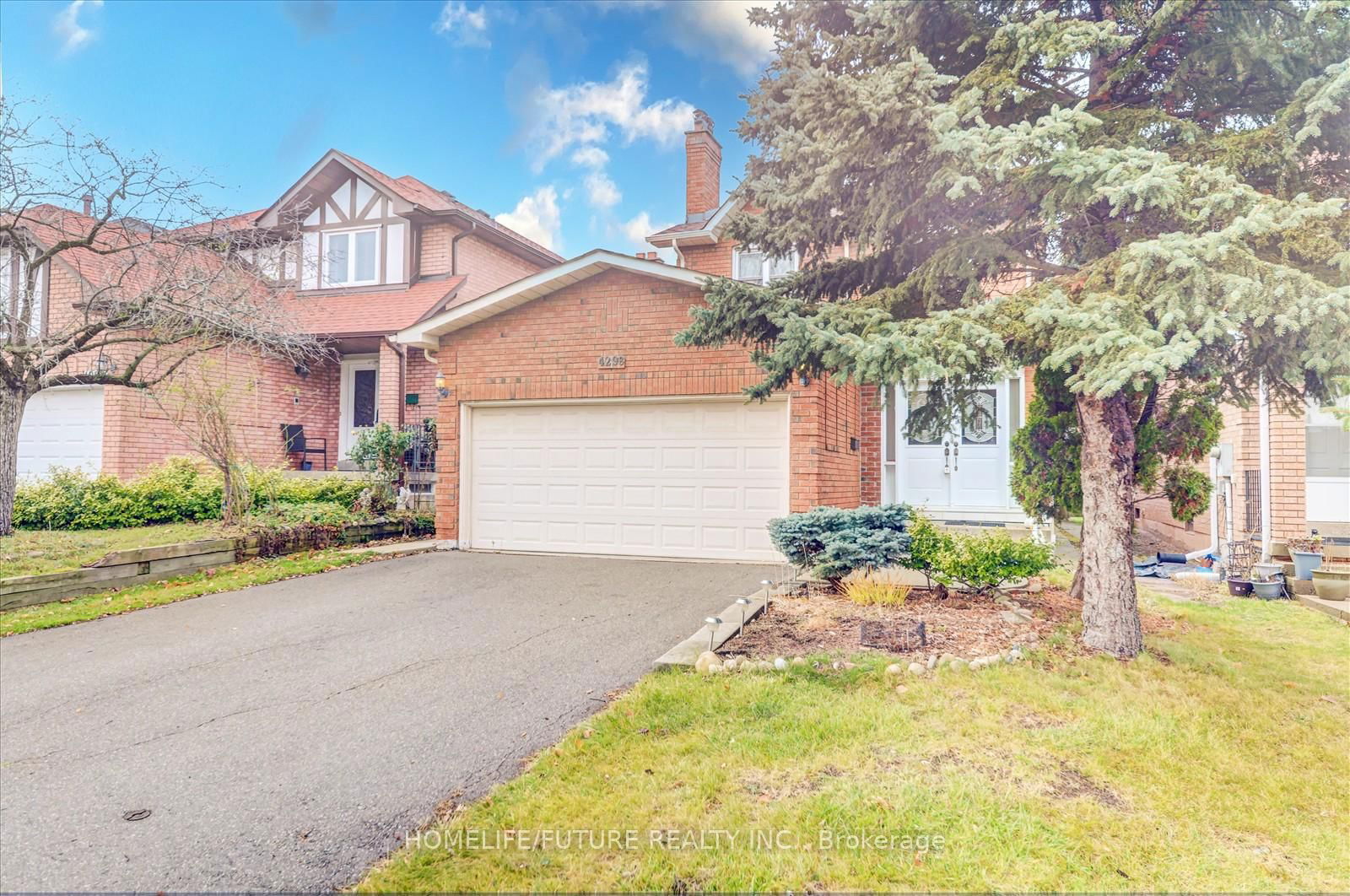 Detached House for lease at 4298 Radisson Crescent, Mississauga, Central Erin Mills, L5M 4C1 - MLS: W12001796