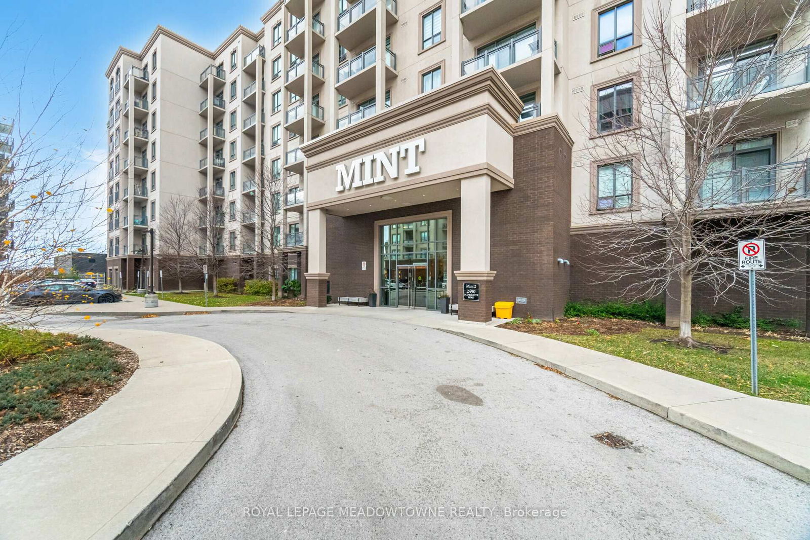 Condo for sale at 406-2490 Old Bronte Road, Oakville, 1022 - WT West Oak Trails, L6M 0Y5 - MLS: W12001952