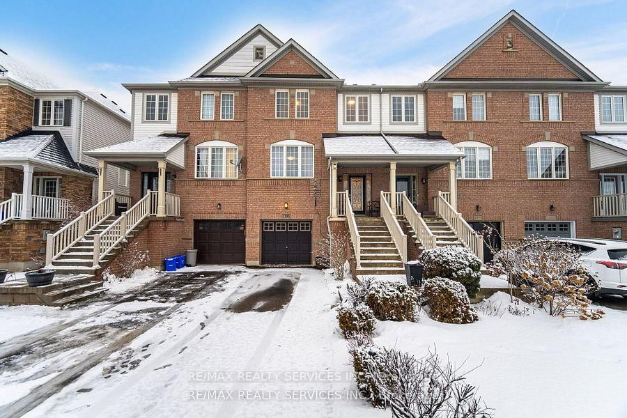 Townhouse sold at 1195 Chapman Crescent, Milton, CL Clarke, L9T 0T5 - MLS: W12002213