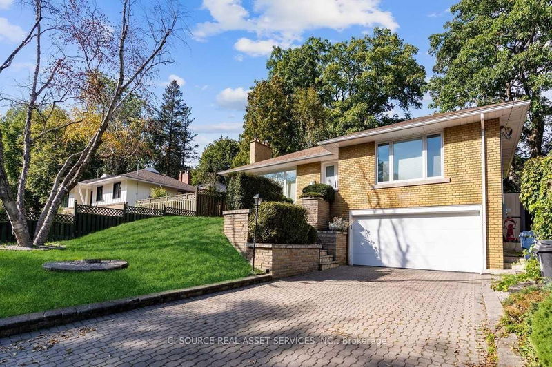 home for lease on 19 Ivy Lea Crescent