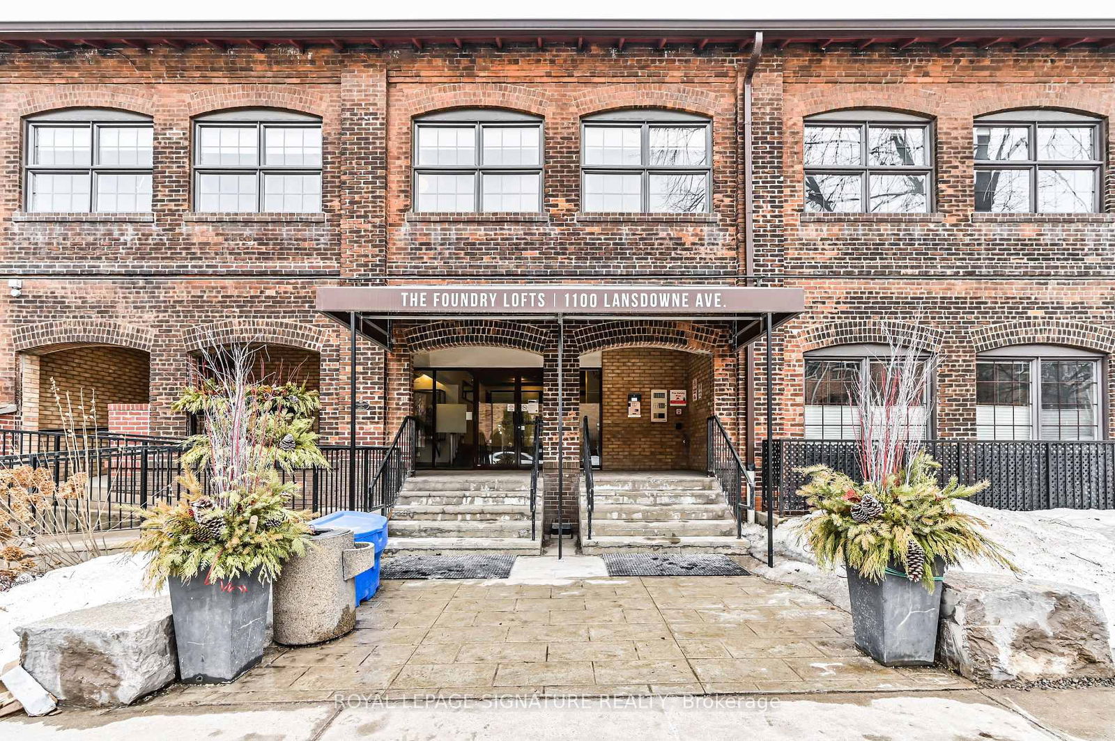 Condo for sale at 336-1100 Lansdowne Avenue, Toronto, Dovercourt-Wallace Emerson-Junction, M6H 4K1 - MLS: W12002376