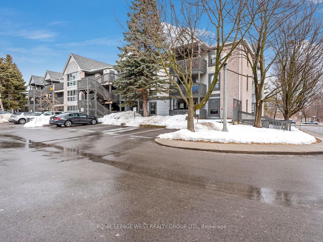 Condo for sale at 205-2020 Cleaver Avenue, Burlington, Headon, L7M 4C2 - MLS: W12002412