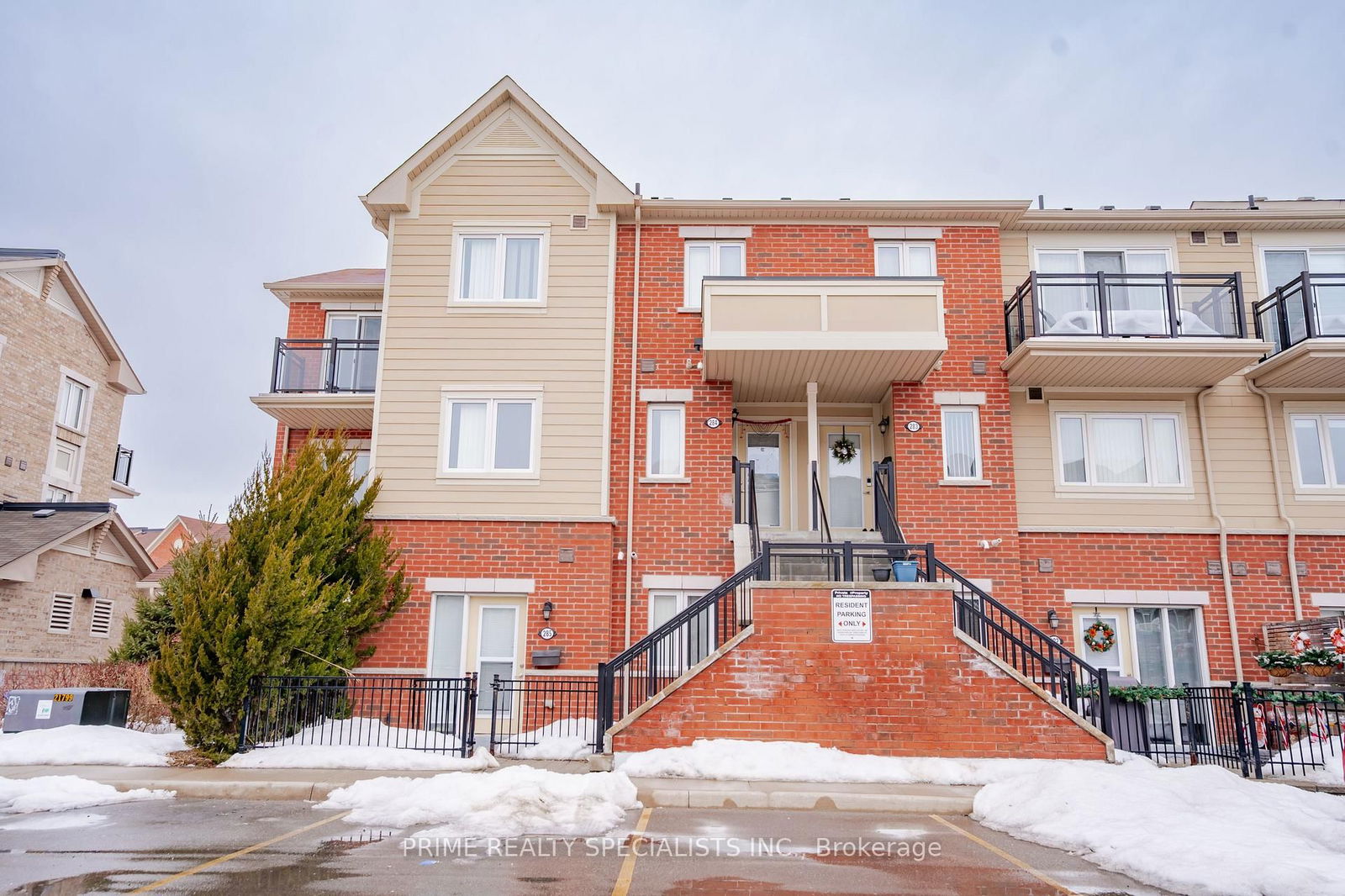 Townhouse for sale at 284-250 Sunny Meadow Boulevard, Brampton, Sandringham-Wellington, L6R 3Y6 - MLS: W12002463