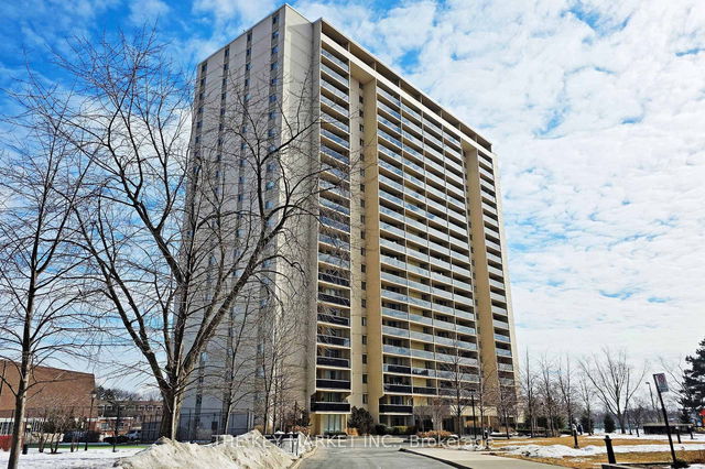 706 - 812 Burnhamthorpe Road
