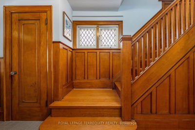 43 Old Mill Dr, Toronto - Lambton Baby Point image-0-4