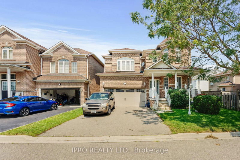 home for lease on Lower-3 Brambank Crescent