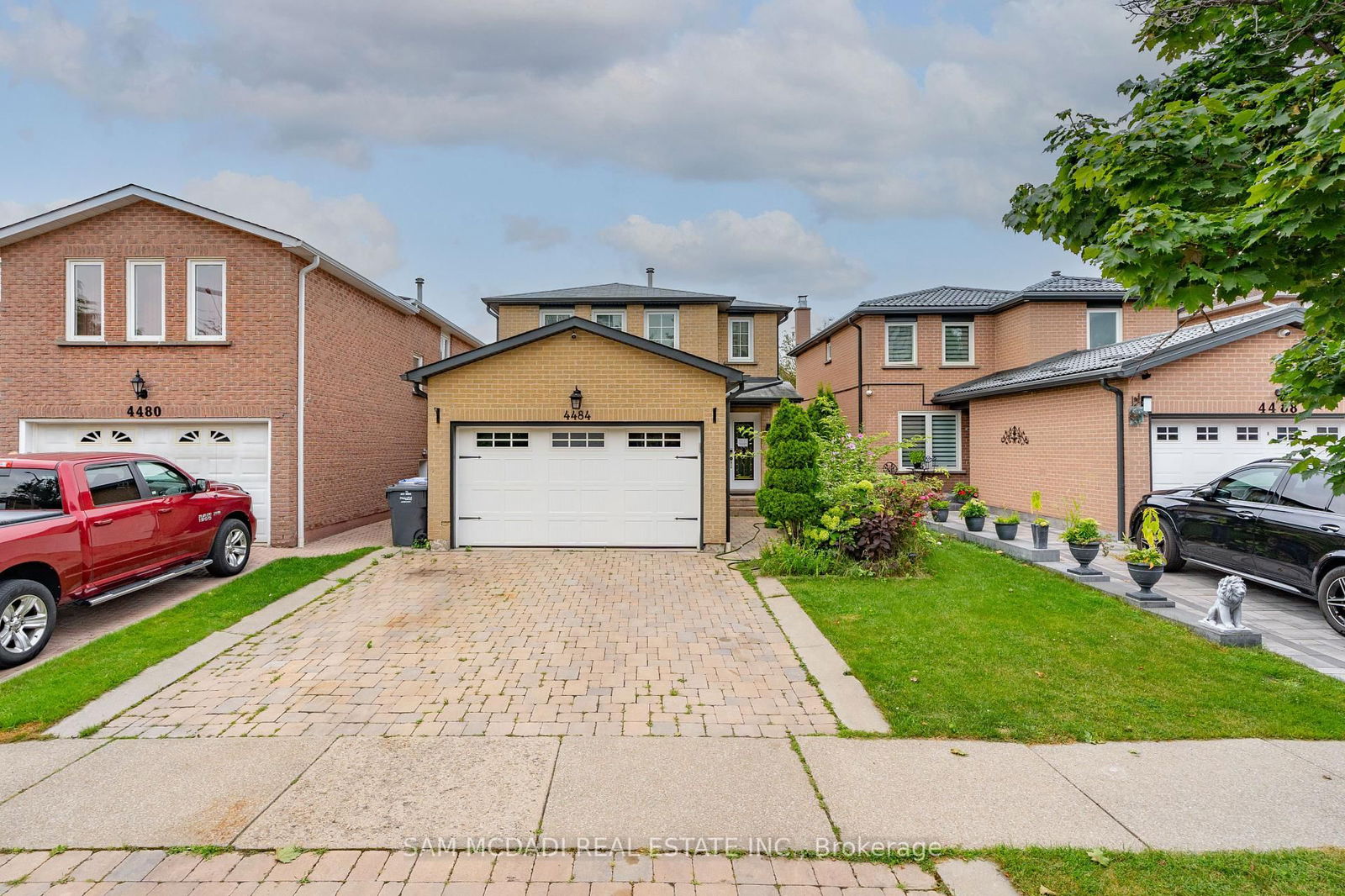 Detached House for sale at 4484 Jenkins Crescent, Mississauga, Hurontario, L5R 1T8 - MLS: W12003361