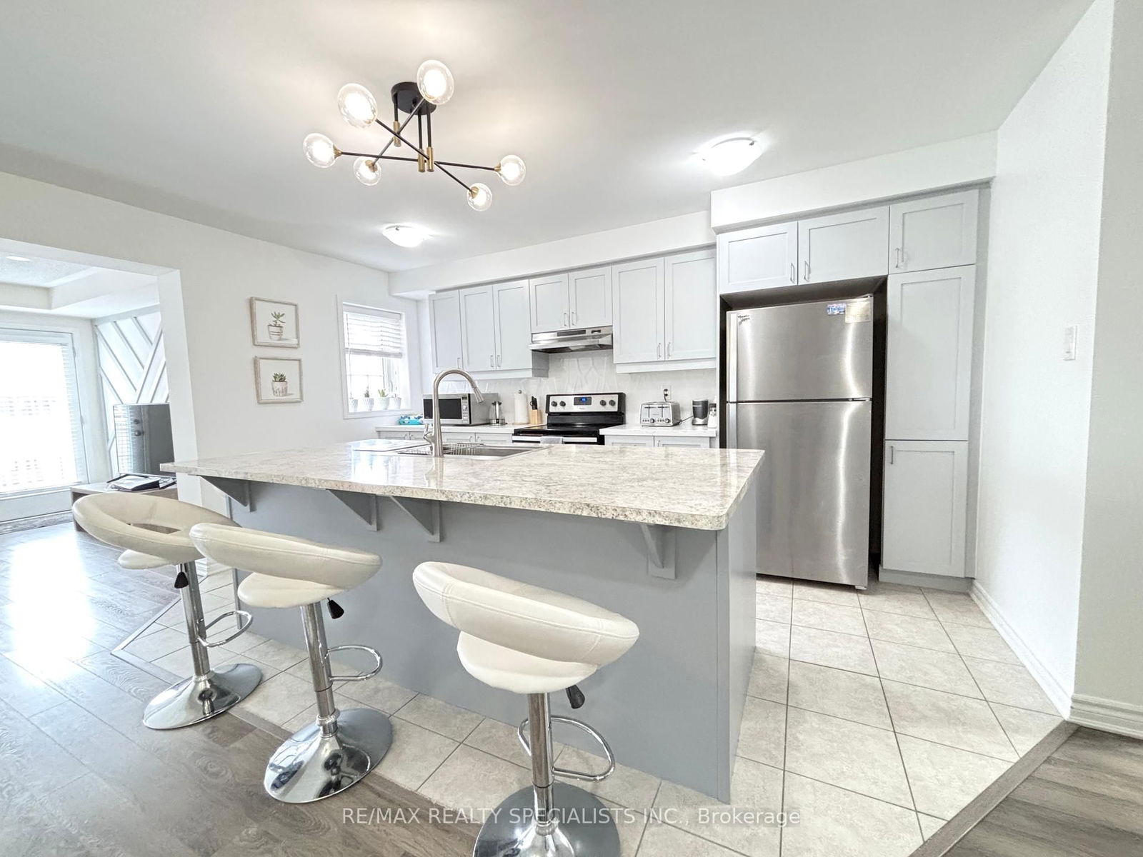Townhouse leased at 1578 Leblanc Court, Milton, FO Ford, L9E 0A3 - MLS: W12003438
