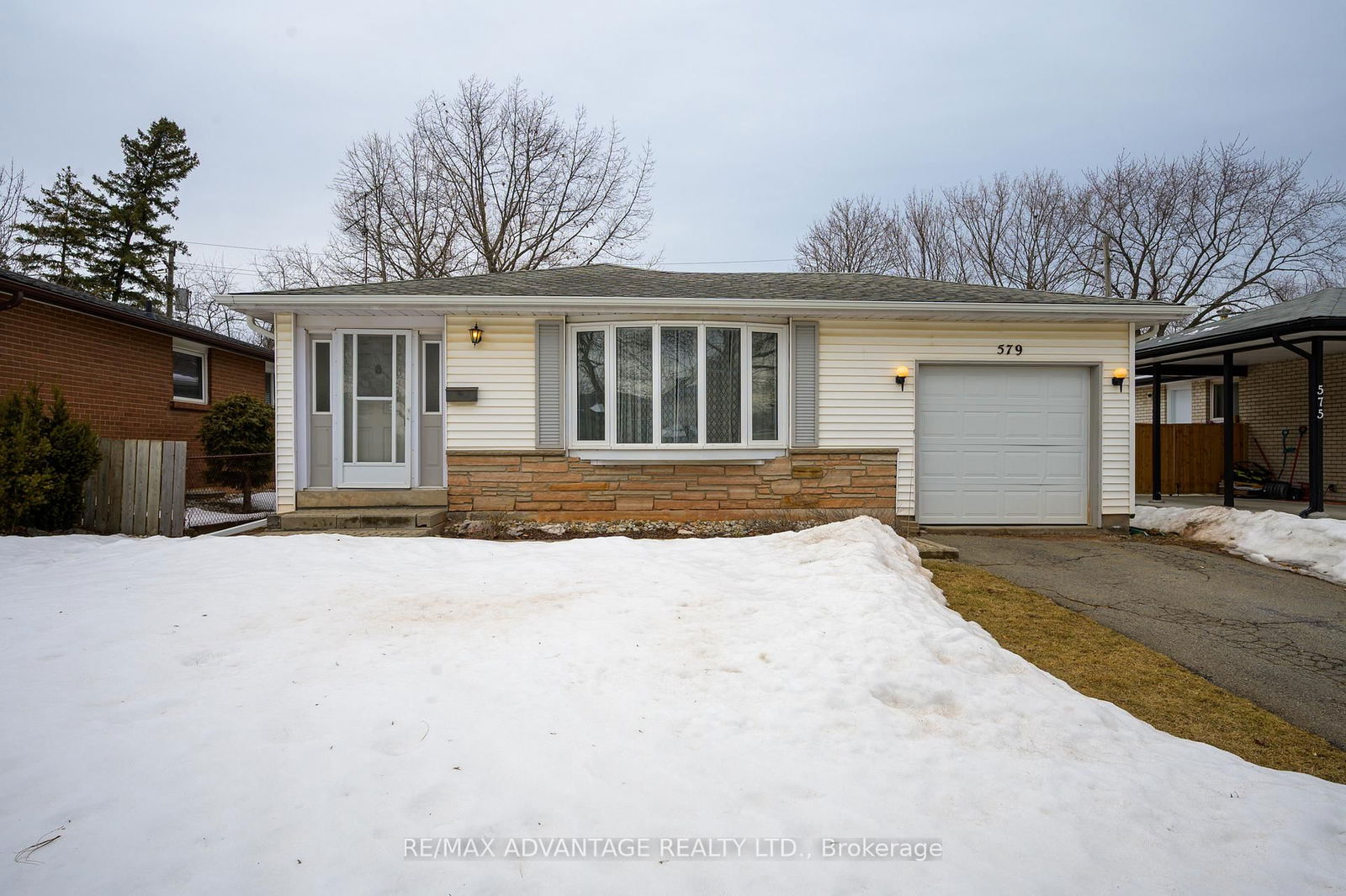 Detached House for sale at 579 Galway Drive, Burlington, Shoreacres, L7L 2S6 - MLS: W12003530