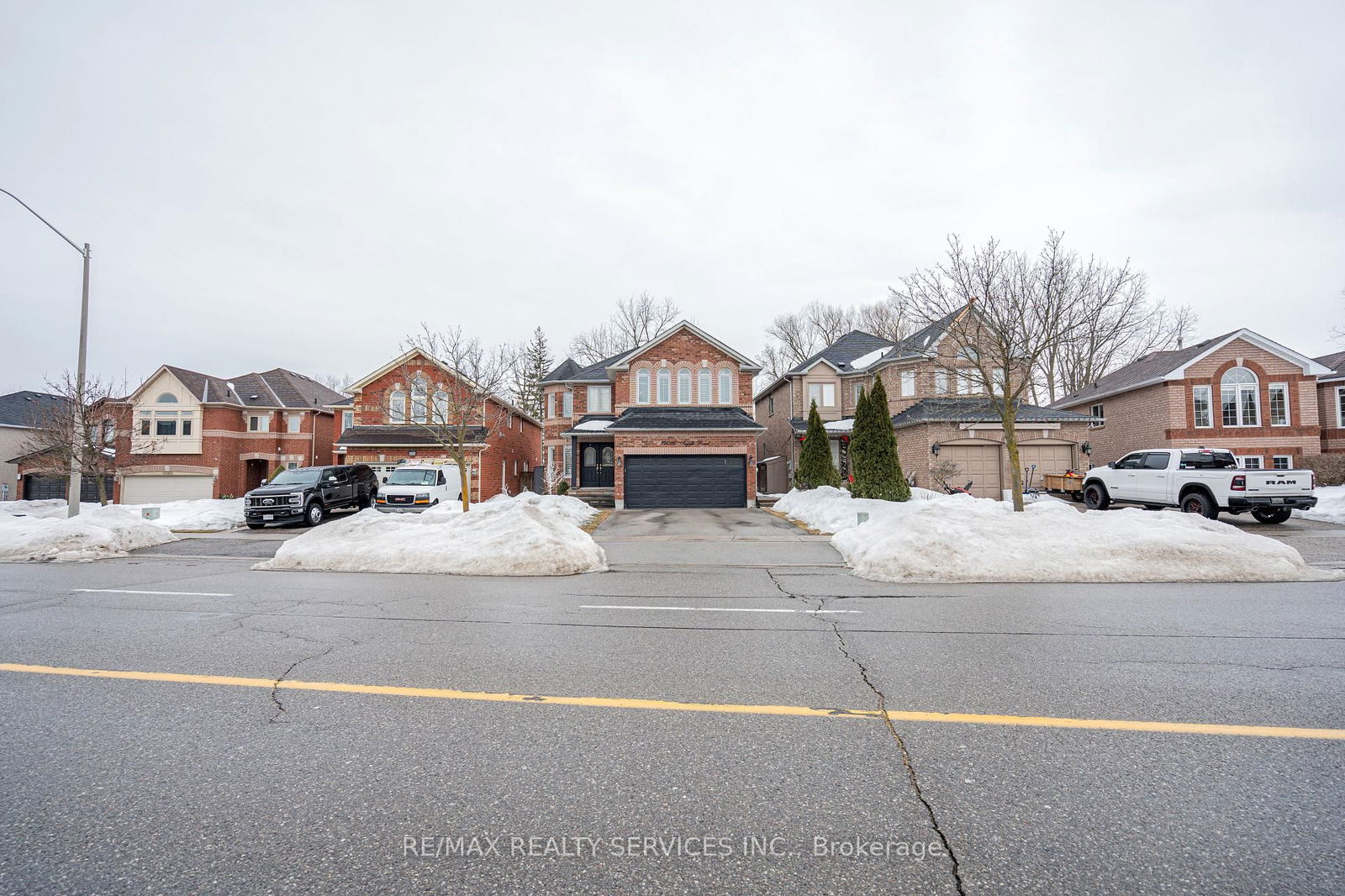 Detached House for sale at 14016 Argyll Road, Halton Hills, Georgetown, L7G 5T7 - MLS: W12003572