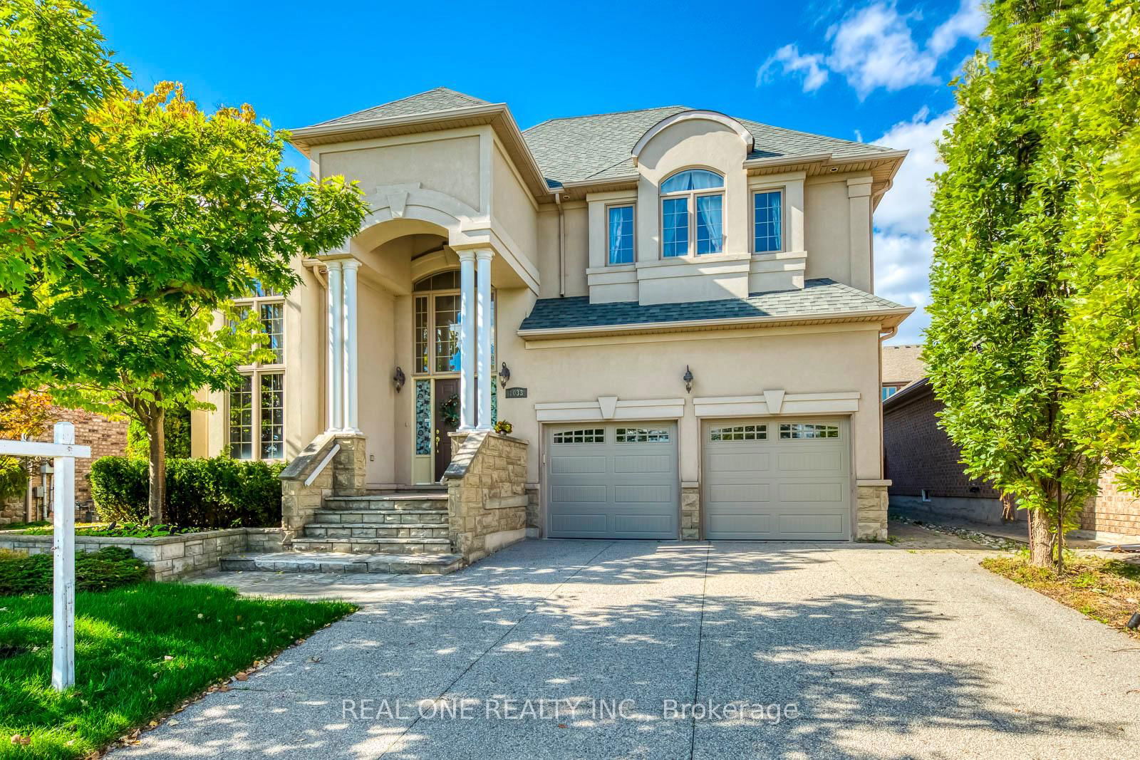 Detached House for sale at 1033 Kestell Boulevard, Oakville, Iroquois Ridge North, L6H 7L7 - MLS: W12003605