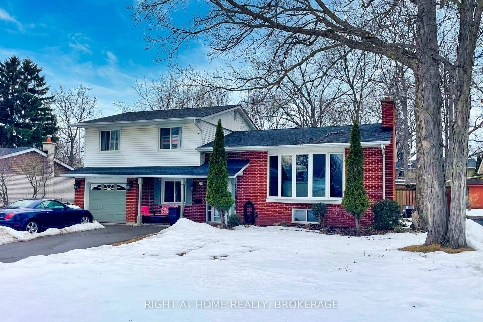 Building at 475 Sandlewood Road, Oakville, 1020 - WO West