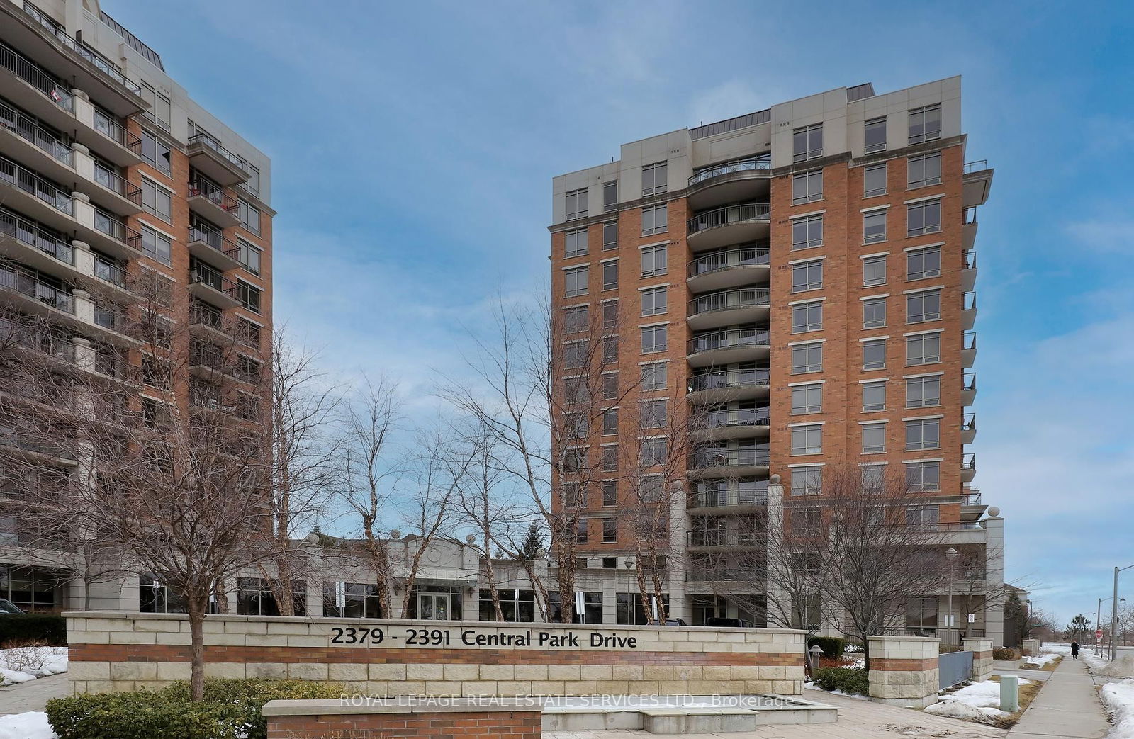 Building at 2379 Central Park Drive, Oakville, RO River Oaks