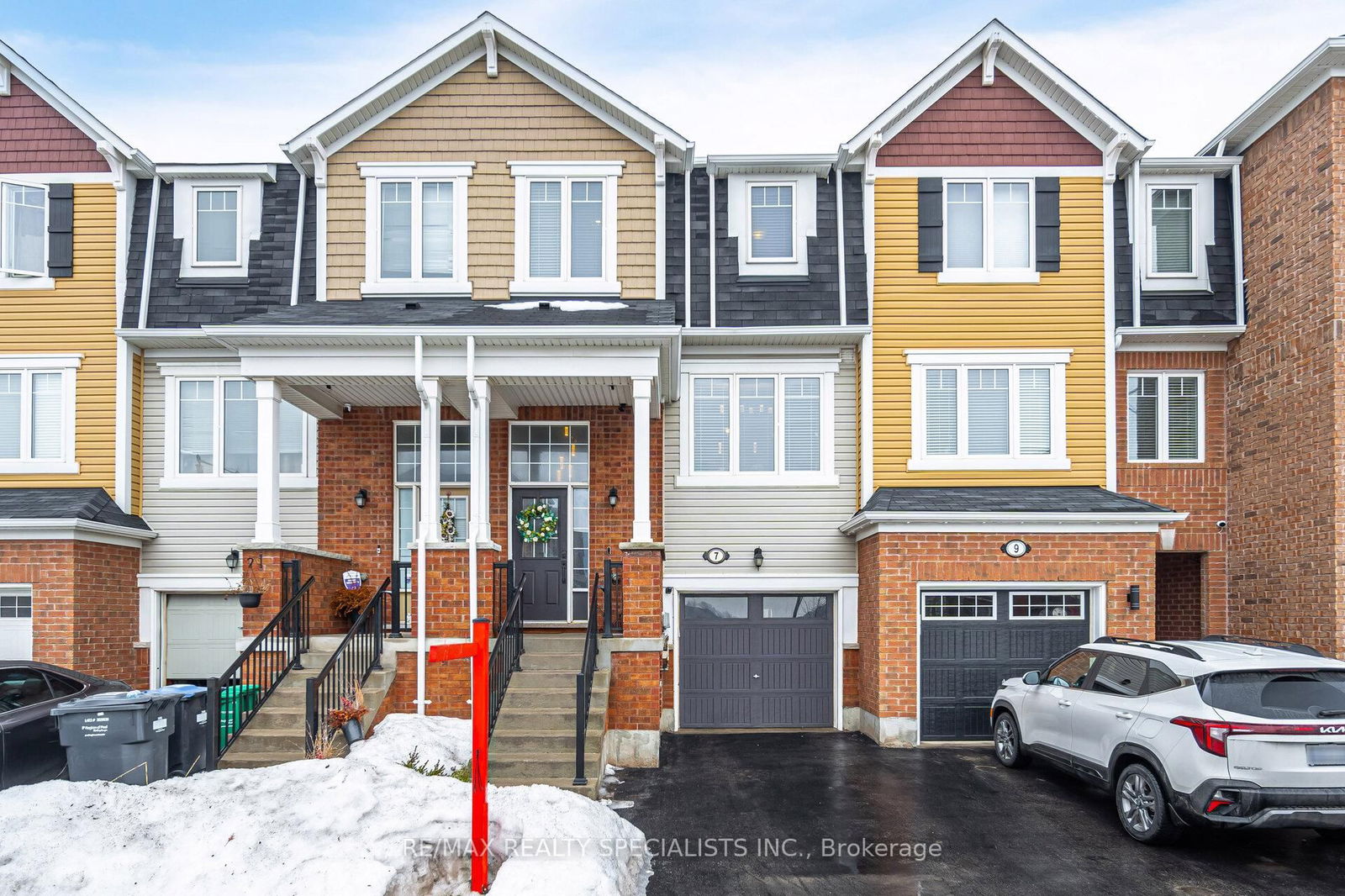 Townhouse for sale at 7 Butterworth Road, Brampton, Northwest Brampton, L7A 3Y9 - MLS: W12003889