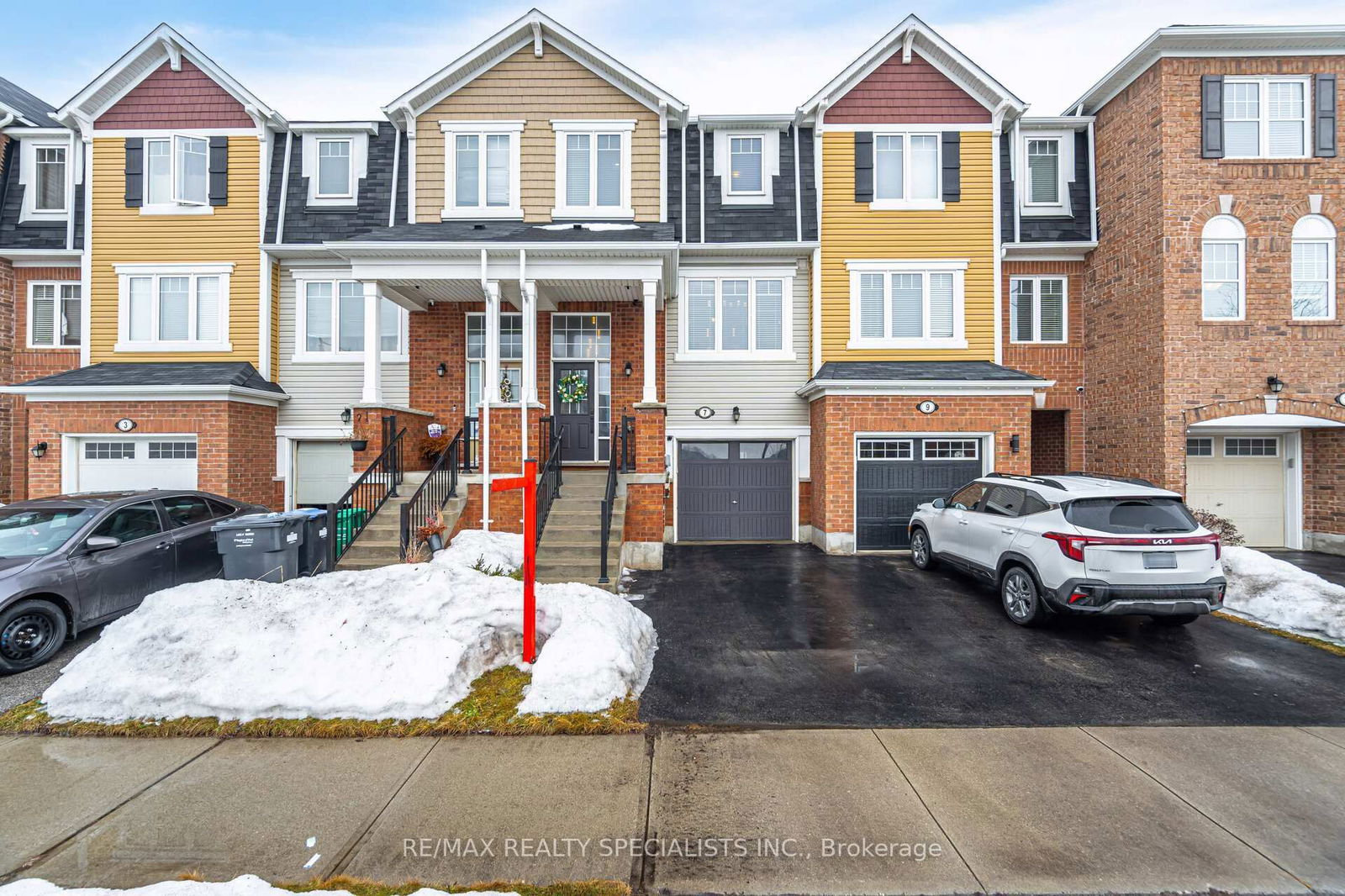 Townhouse for sale at 7 Butterworth Road, Brampton, Northwest Brampton, L7A 3Y9 - MLS: W12003889