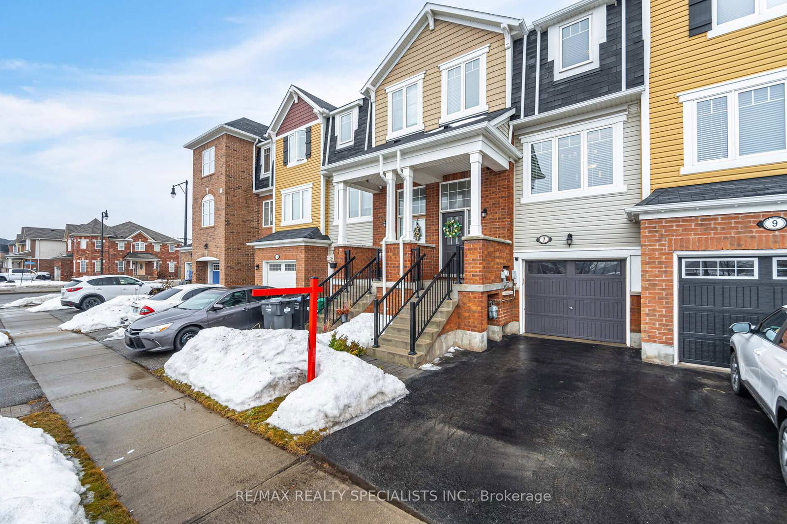 Townhouse for sale at 7 Butterworth Road, Brampton, Northwest Brampton, L7A 3Y9 - MLS: W12003889