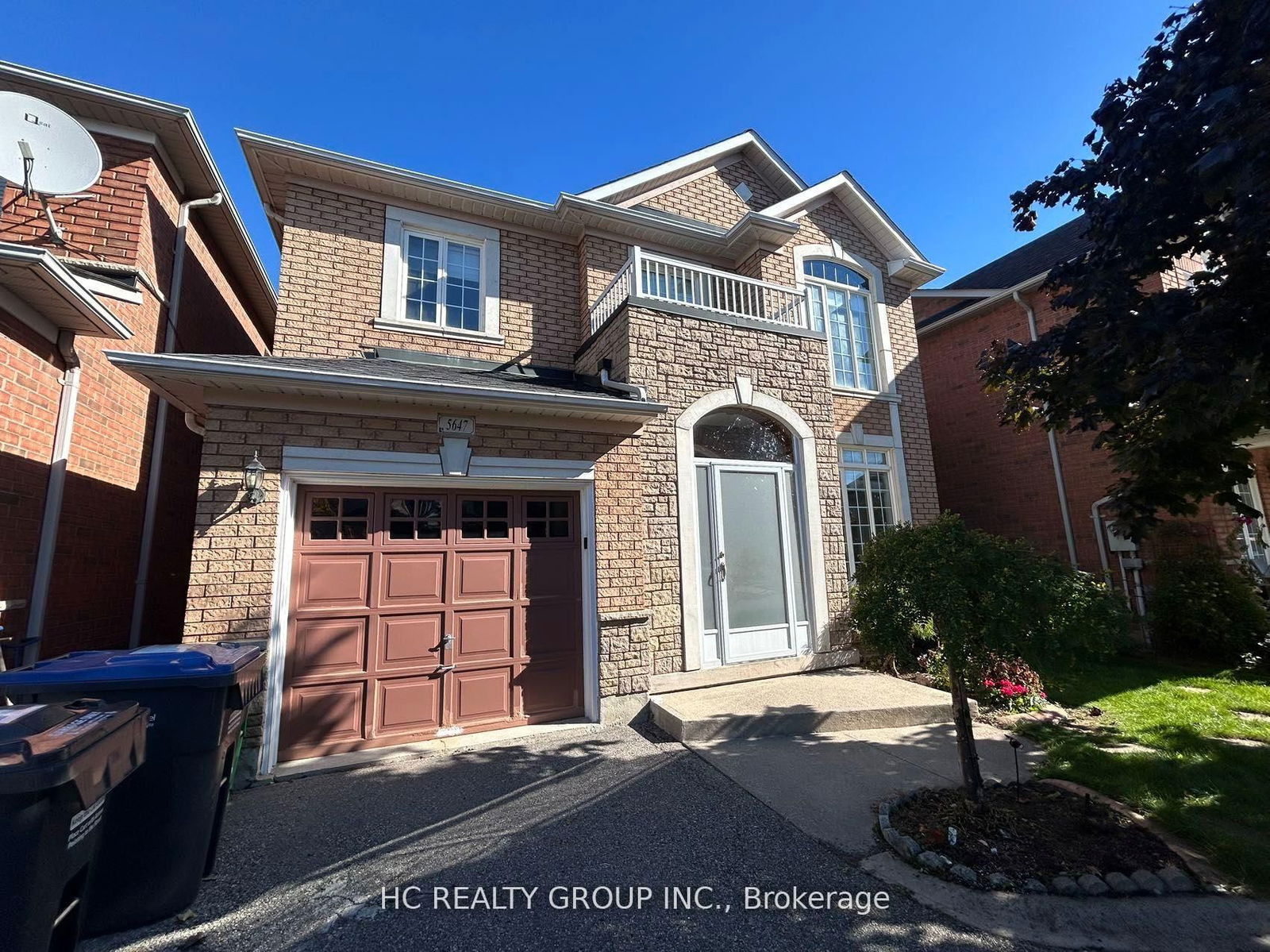 Detached House for lease at 5647 Kellandy Run, Mississauga, Churchill Meadows, L5M 7A7 - MLS: W12003922