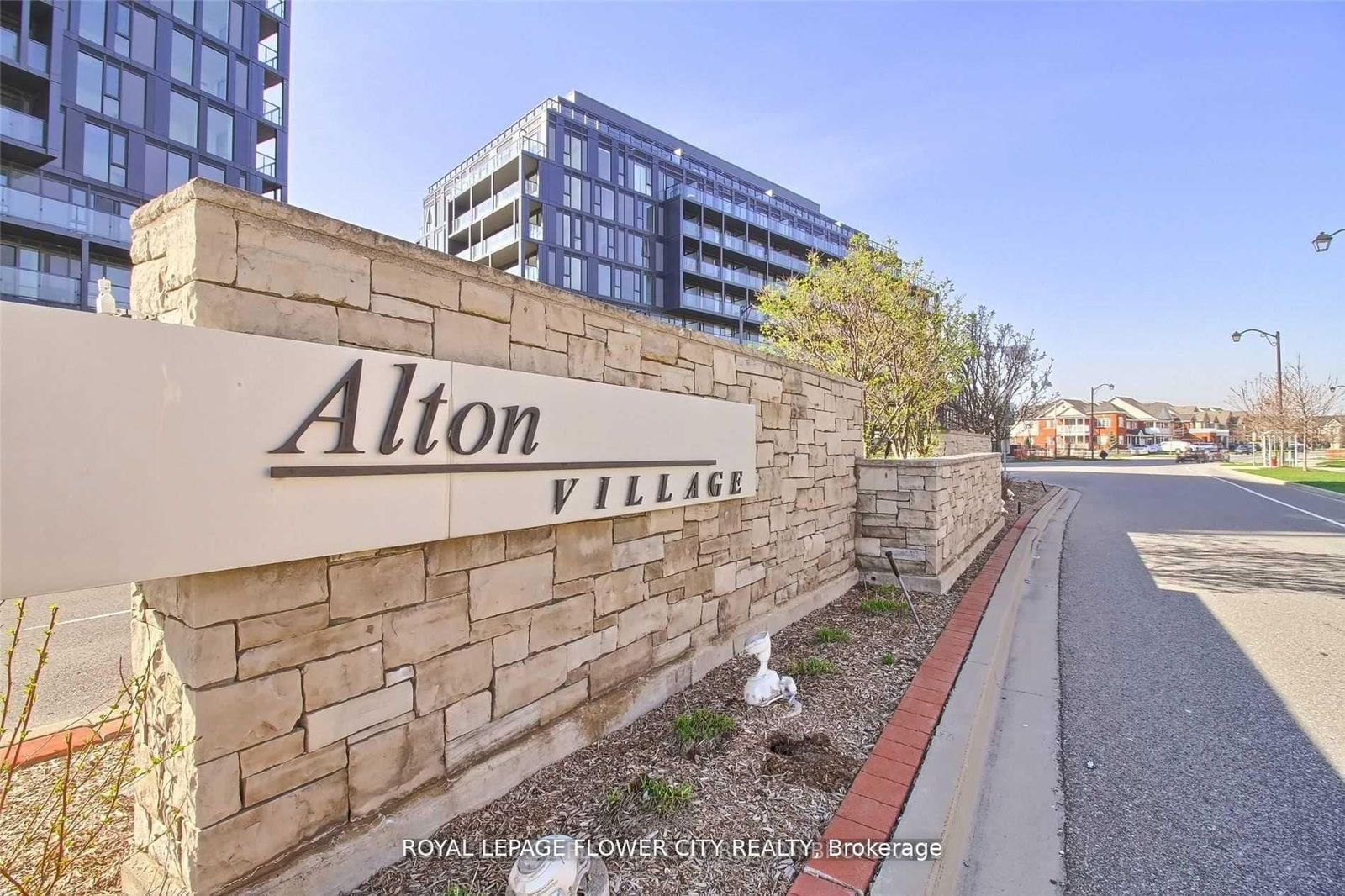 Condo for lease at B804-3200 Dakota common Street, Burlington, Alton, L7M 0A9 - MLS: W12004082