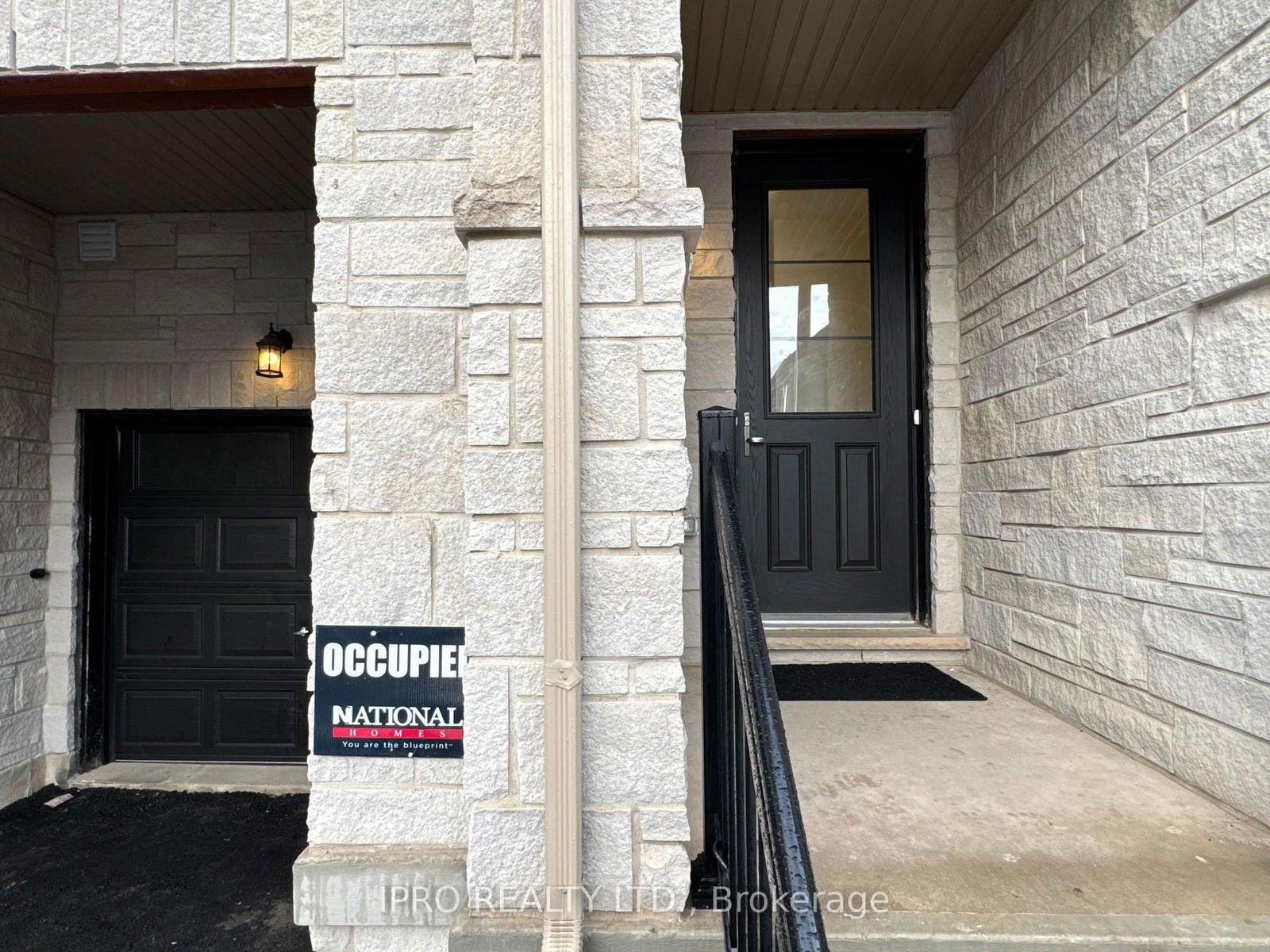 Townhouse for sale at 1453 National Common, Burlington, Tyandaga, L7P 0V7 - MLS: W12004210