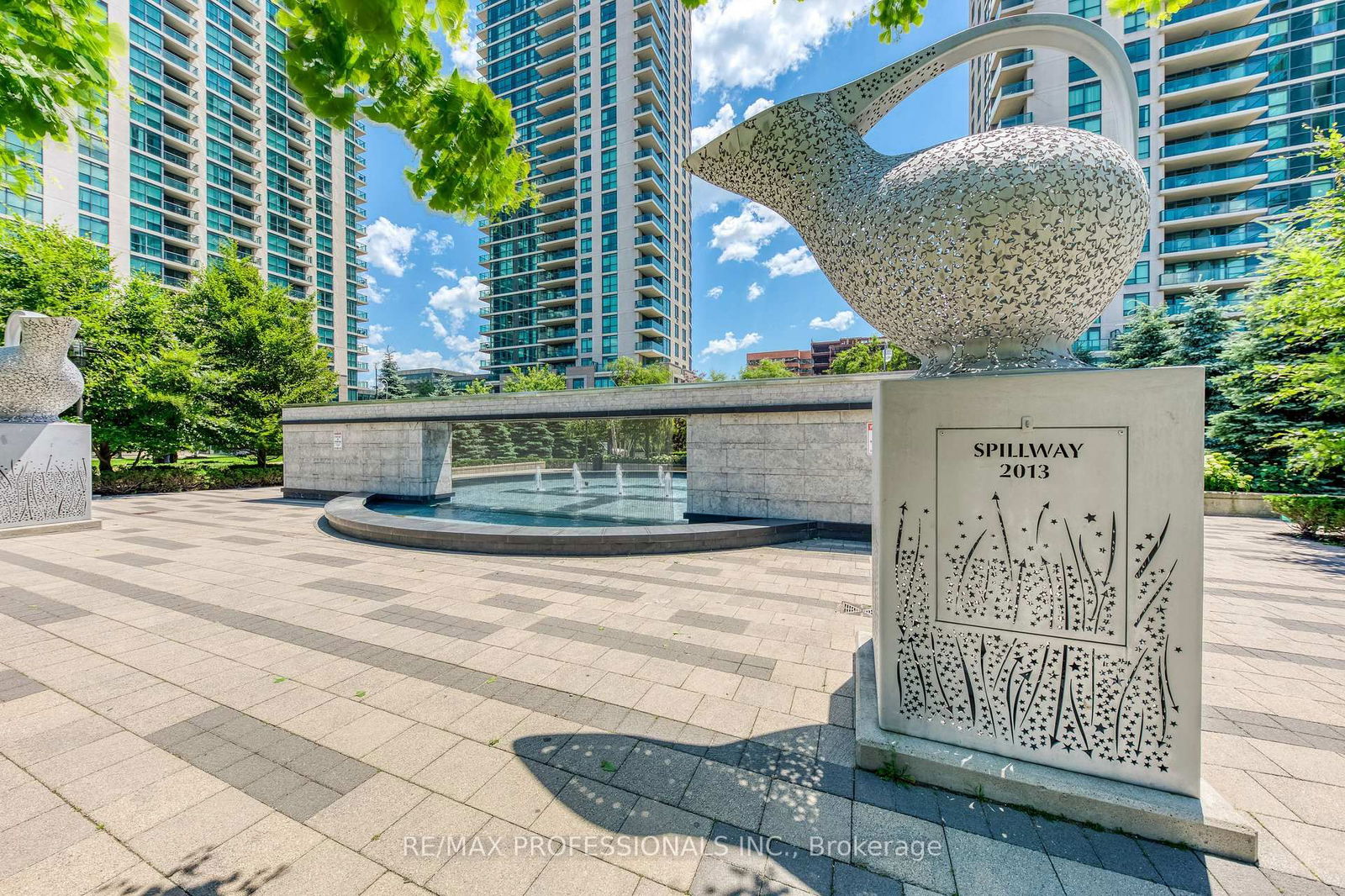 Condo for sale at 2001-215 Sherway Gardens Road, Toronto, Islington-City Centre West, M9C 0A4 - MLS: W12004302