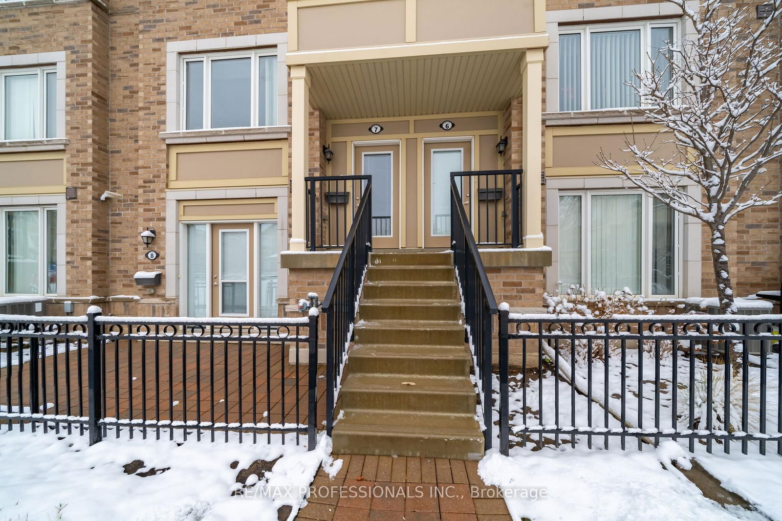 Townhouse for sale at 7-3135 Boxford Crescent, Mississauga, Churchill Meadows, L5M 0P4 - MLS: W12004345