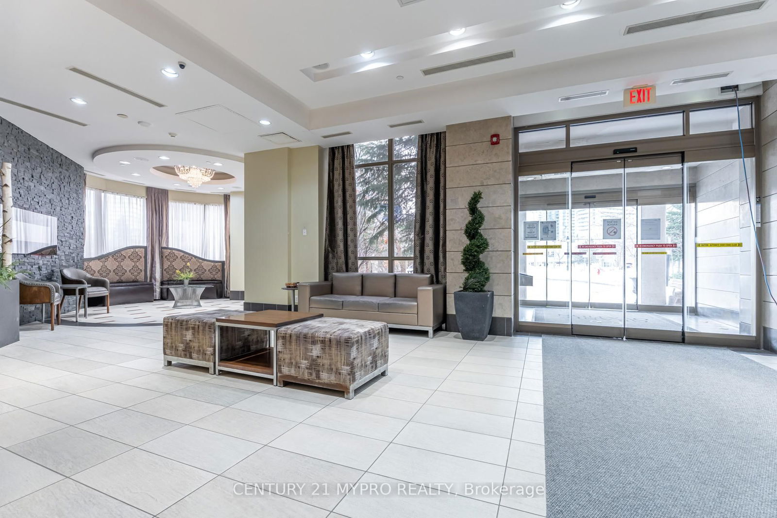 Condo for sale at 2913-310 Burnhamthorpe Road, Mississauga, City Centre, L5B 4P9 - MLS: W12004376