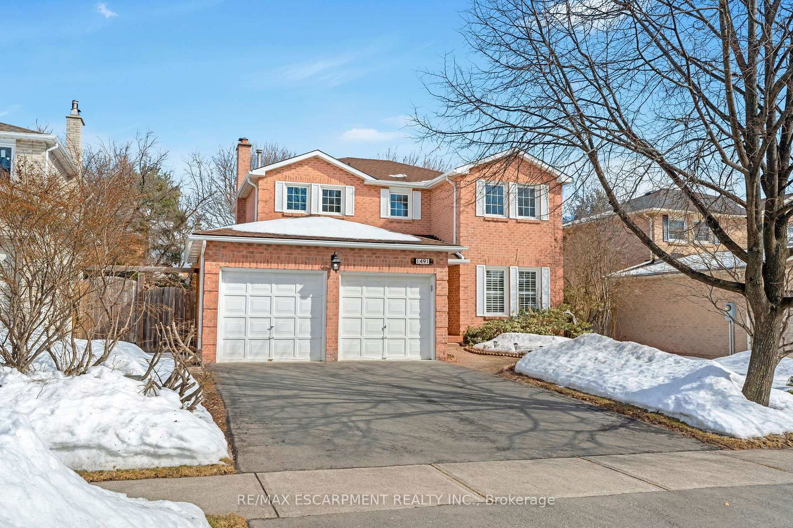 Detached House sold at 1491 Princeton Crescent, Oakville, CP College Park, L6H 4H3 - MLS: W12004582