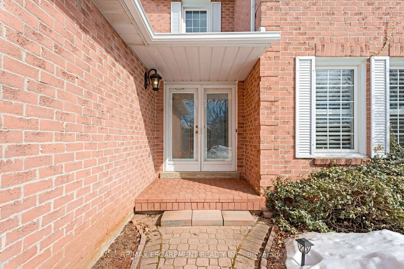 Detached House sold at 1491 Princeton Crescent, Oakville, CP College Park, L6H 4H3 - MLS: W12004582