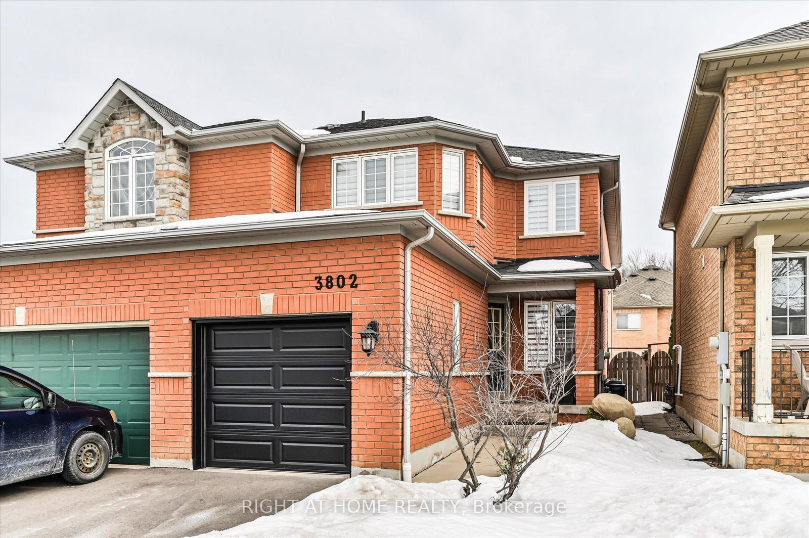 Semi-Detached House for sale at 3802 Ridgepoint Way, Mississauga, Lisgar, L5N 7T8 - MLS: W12004631