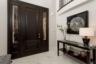 251 Hanover St, Oakville - West image-0-3
