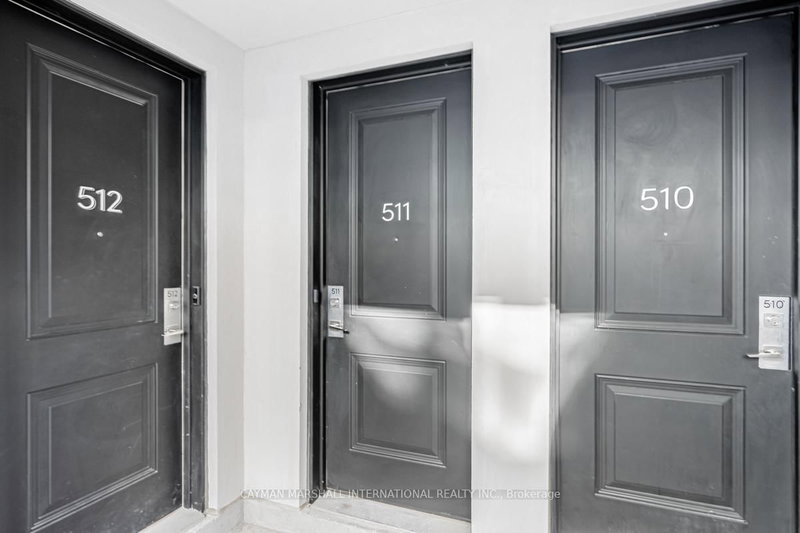 511 - 657 Cricklewood Dr, Mississauga, L5G 0B8 | Image 2