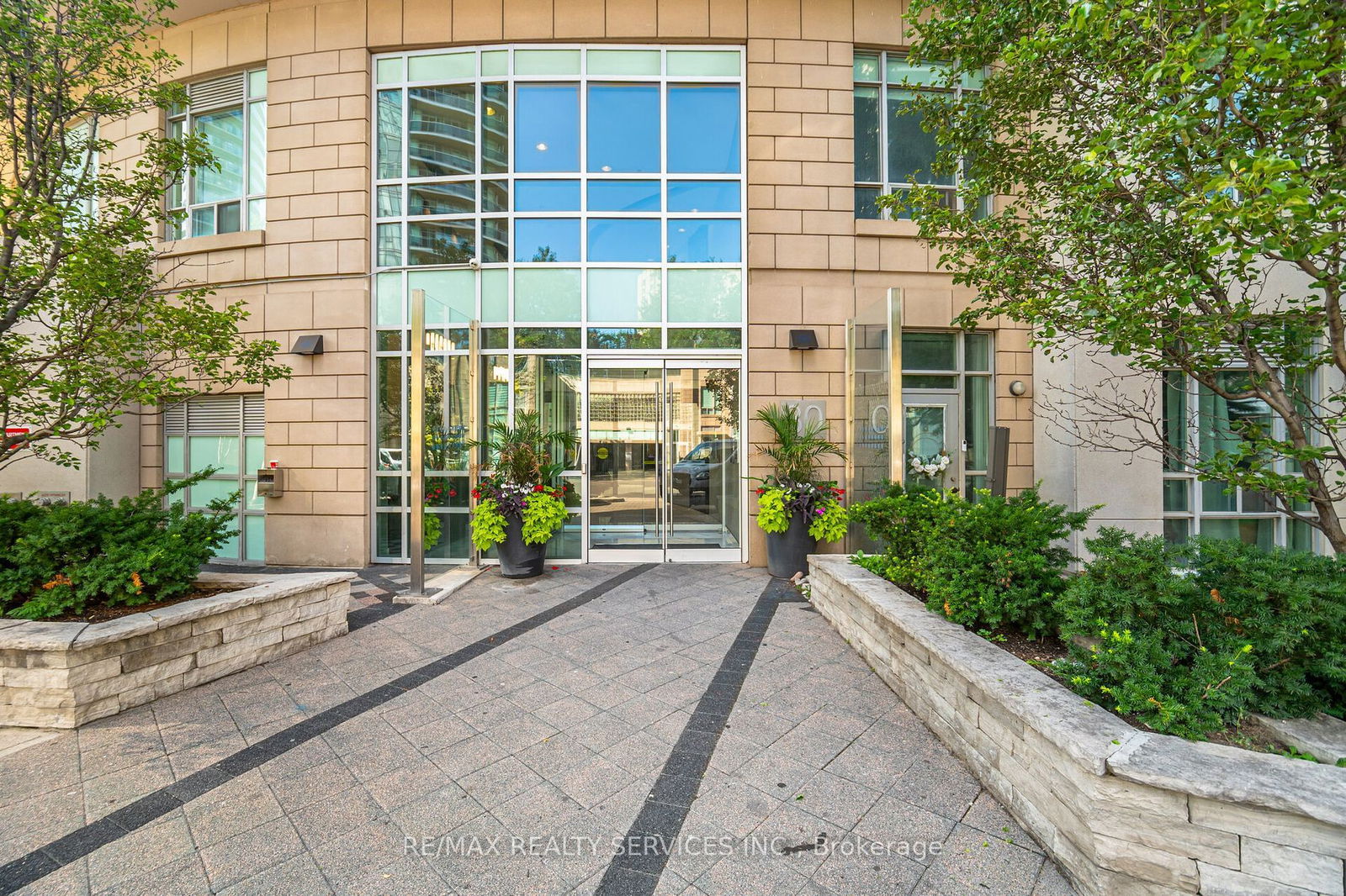 Condo for sale at 2204-80 Absolute Avenue, Mississauga, City Centre, L4Z 0A5 - MLS: W12004841