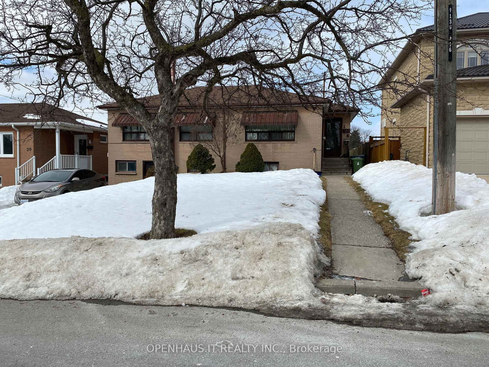 Detached House for lease at Main-18 Grovedale Avenue, Toronto, Maple Leaf, M6L 1Y6 - MLS: W12005258