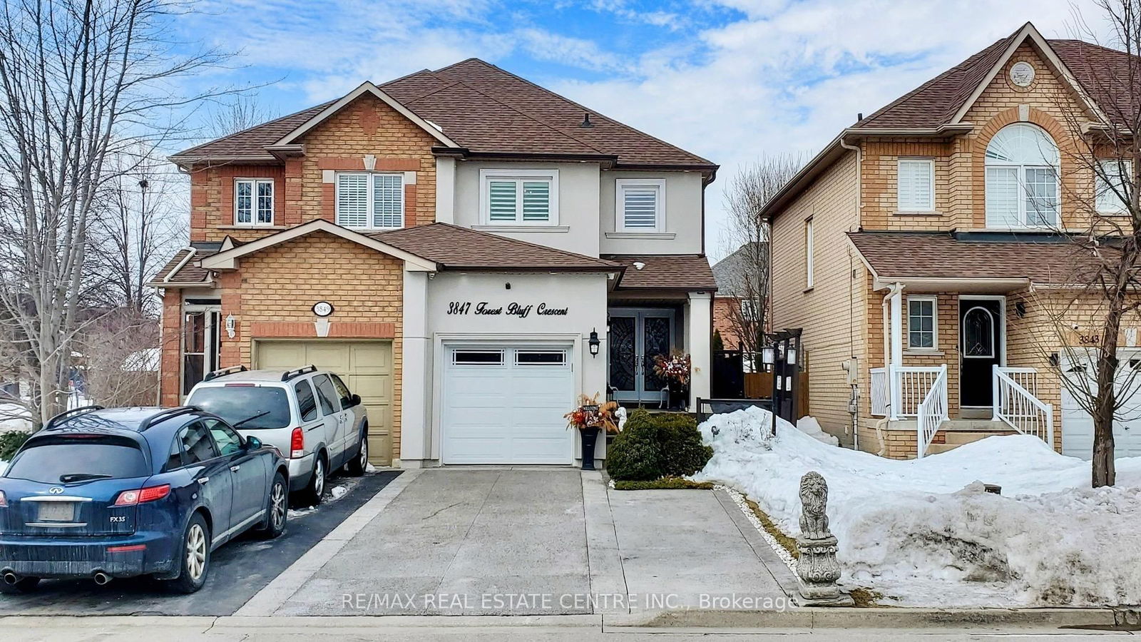 Semi-Detached House for sale at 3847 Forest Bluff Crescent, Mississauga, Lisgar, L5N 7V1 - MLS: W12005264