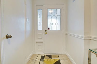 5960 Chidham Cres, Mississauga - Meadowvale image-0-3
