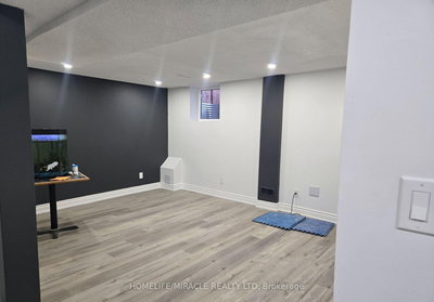 Detached House leased at 80 Torrance Wood, Brampton, Ontario, L6Y 4R1 - Fletcher's West - MLS: W12005341