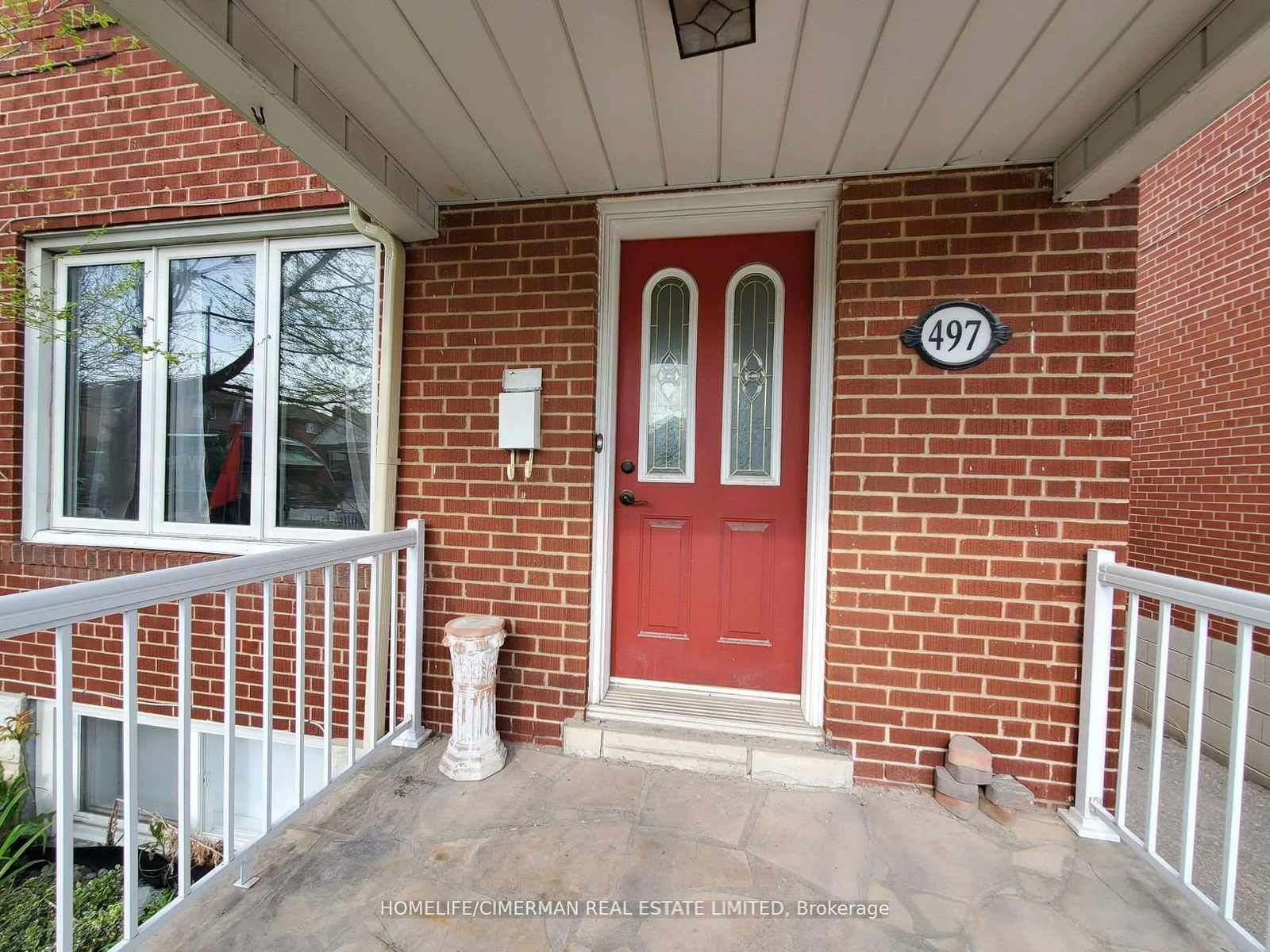 Detached House sold at 497 Caledonia Road, Toronto, Caledonia-Fairbank, M6E 4V1 - MLS: W12005439