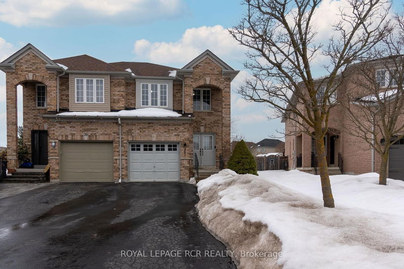 home for sale on 41 Ironhorse Crescent