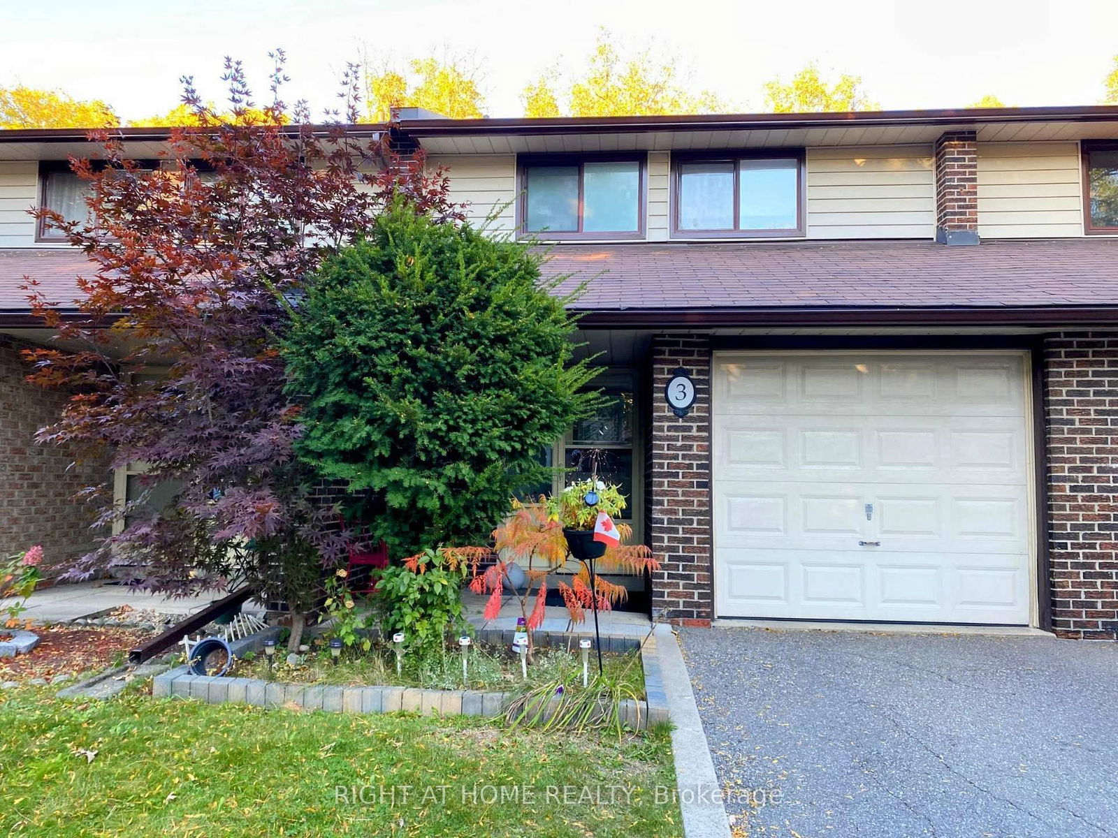 Townhouse for sale at 3-2020 South Millway N/A, Mississauga, Erin Mills, L5L 1K2 - MLS: W12005673