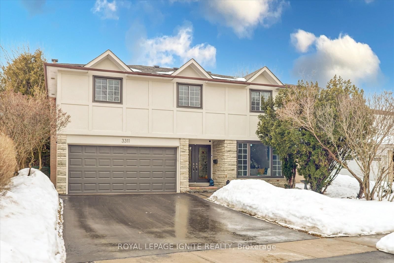 Detached House for sale at 3311 Nadine Crescent, Mississauga, Mississauga Valleys, L5A 3L4 - MLS: W12005685