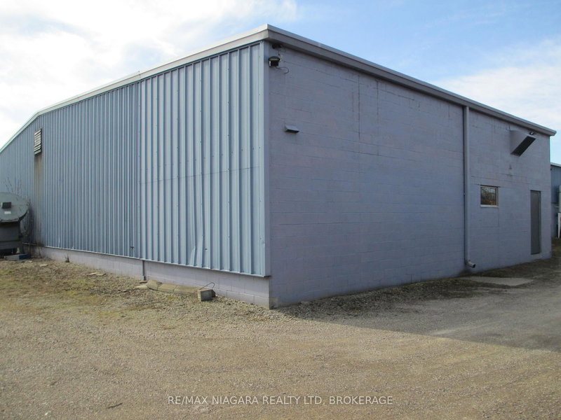 813 Cumberland Ave, Burlington, L7N 3J7 | Image 2